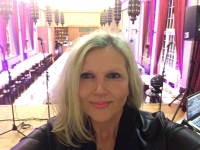 Darf ich vorstellen: DJane La Vio 